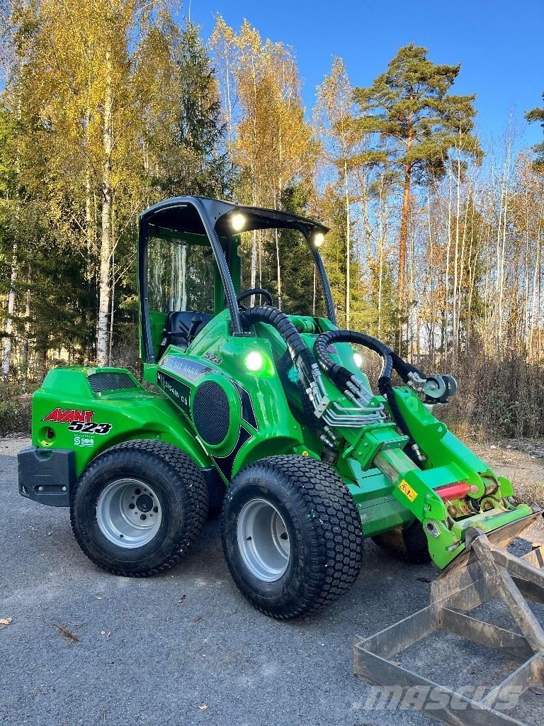 Avant 523 Krautuvai su šoniniu pasukimu