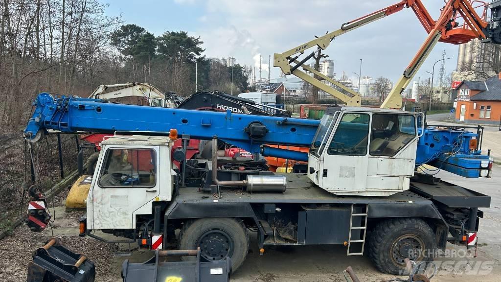 Liebherr LTM 1025 Visureigiai kranai