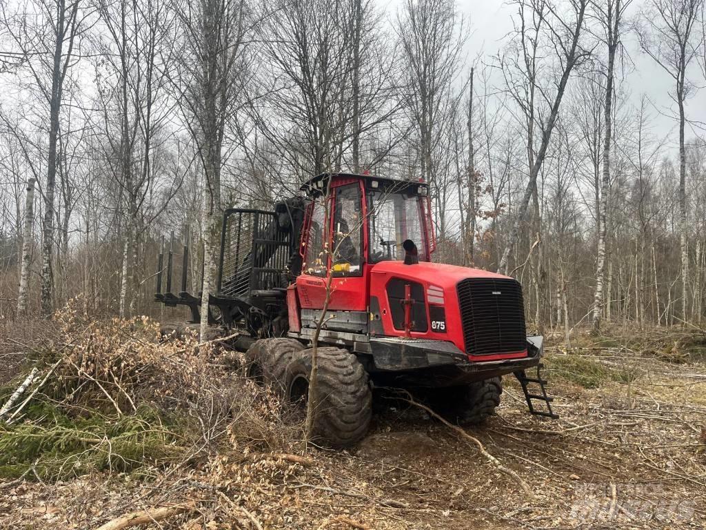 Komatsu 875 Naudoti miškovežiai (Forvarderiai)
