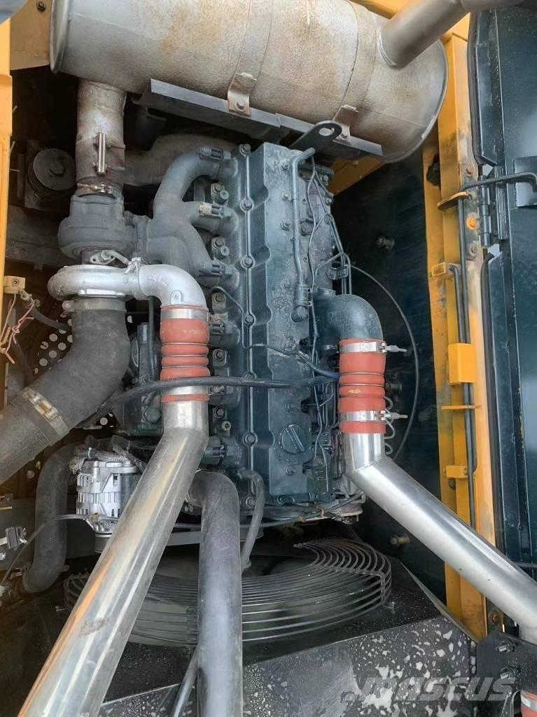 Hyundai R305LC-9T Vikšriniai ekskavatoriai