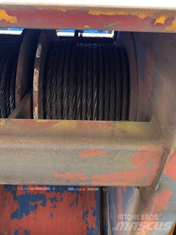 Kobelco RK 450 Neapdoroto reljefo kranai