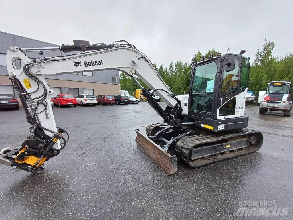 Bobcat E85 Vidutinės galios ekskavatoriai 7-12 t