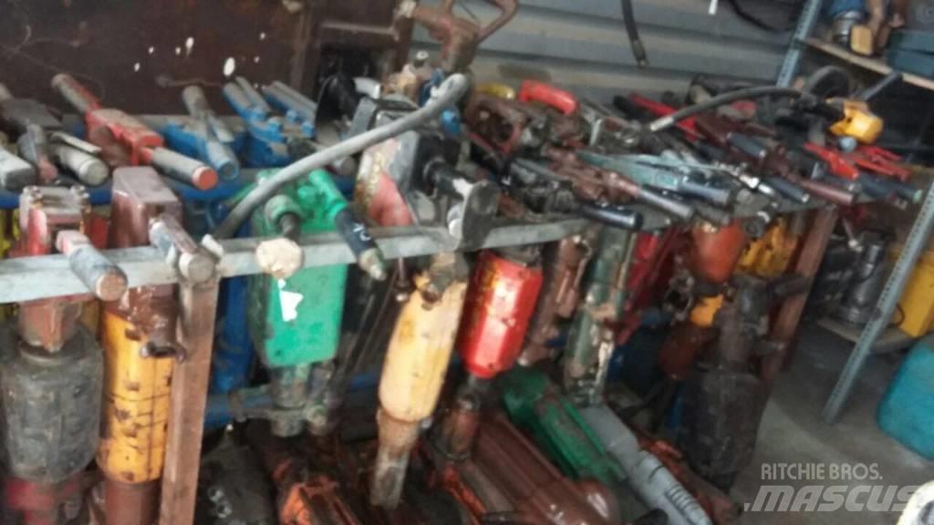 Atlas Copco TEX 250 Hidrauliniai kūjai / Trupintuvai