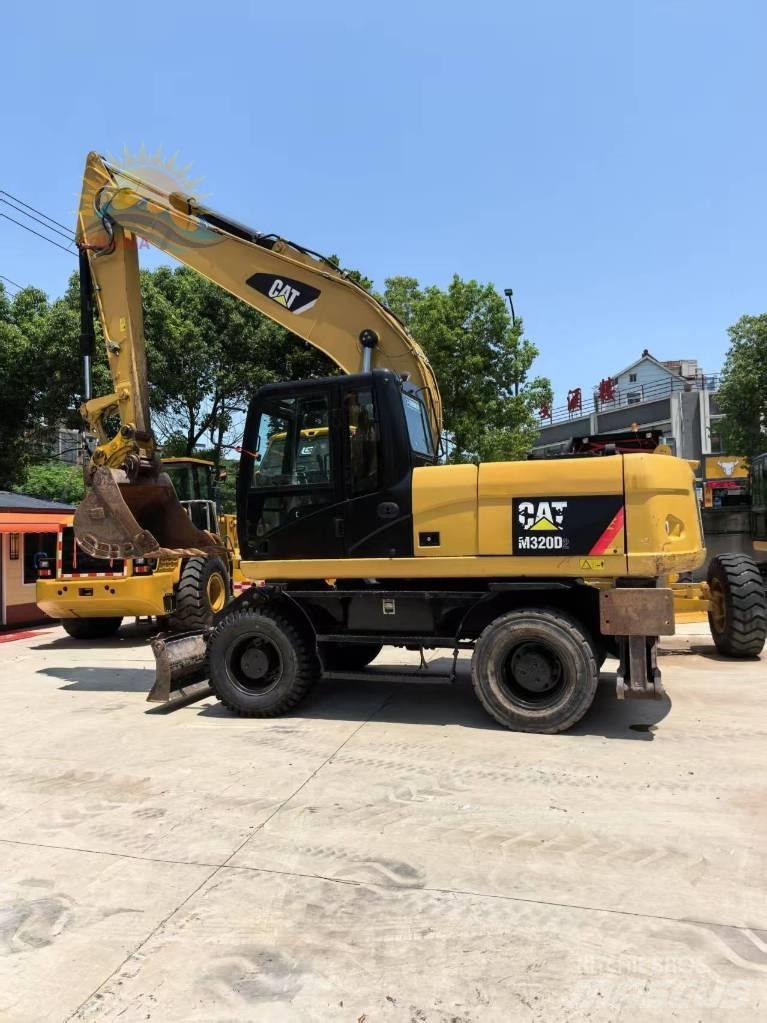 CAT M 315 D2 Ratiniai ekskavatoriai