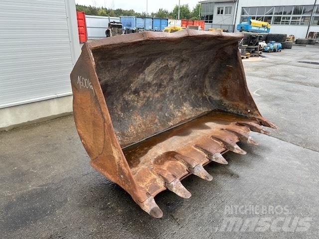 Liebherr LR 632 Kaušai