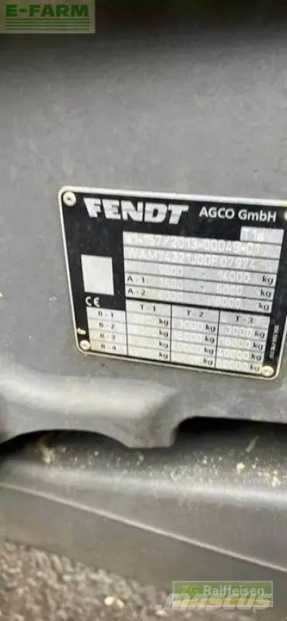 Fendt 724 vario Traktoriai