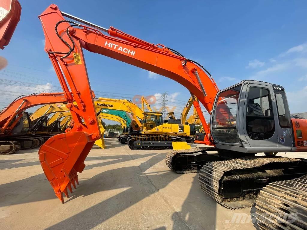Hitachi EX 200 Vikšriniai ekskavatoriai