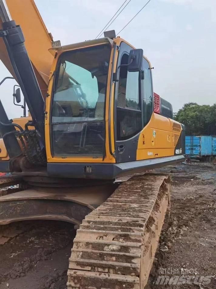 Hyundai 485lc-9s Vikšriniai ekskavatoriai