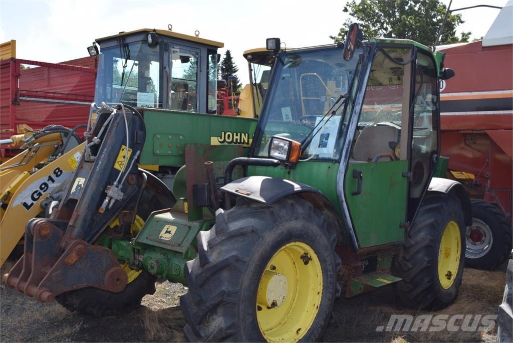 John Deere 3200 Teleskopiniai keltuvai