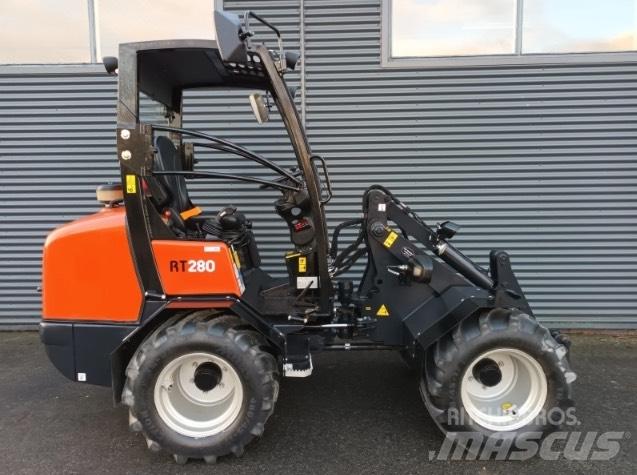 Kubota RT 280 Mini krautuvai