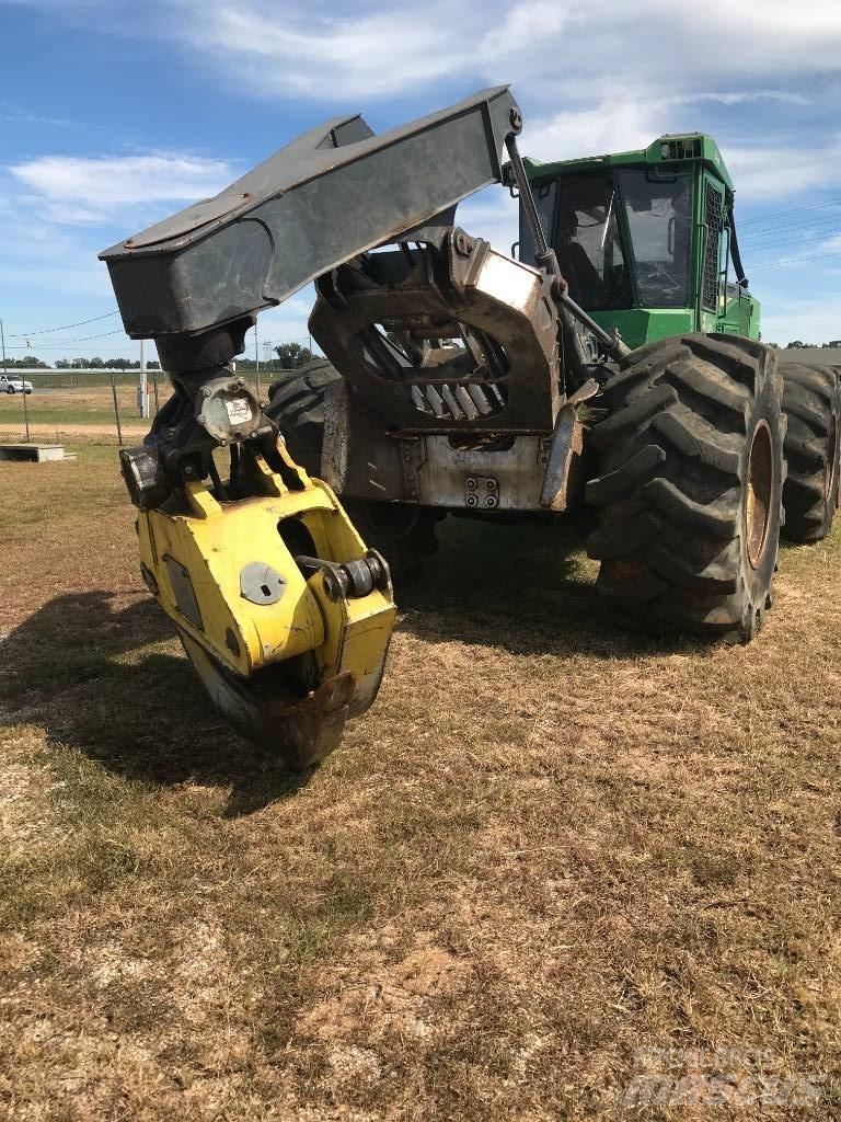 John Deere 648 L Skiedrovežiai