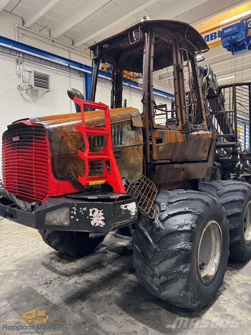 Komatsu 845 Naudoti miškovežiai (Forvarderiai)