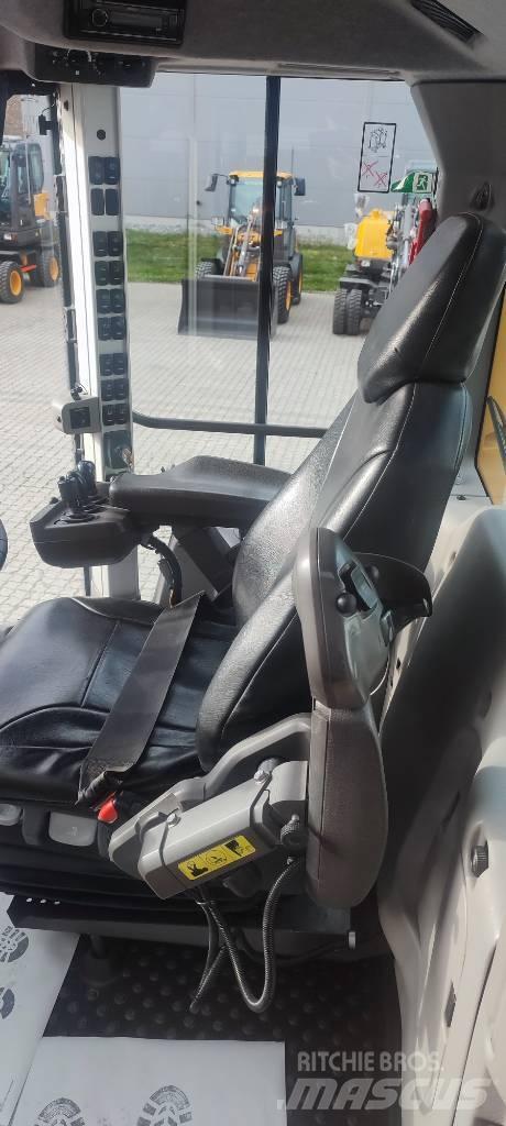 Volvo L110H Naudoti ratiniai krautuvai