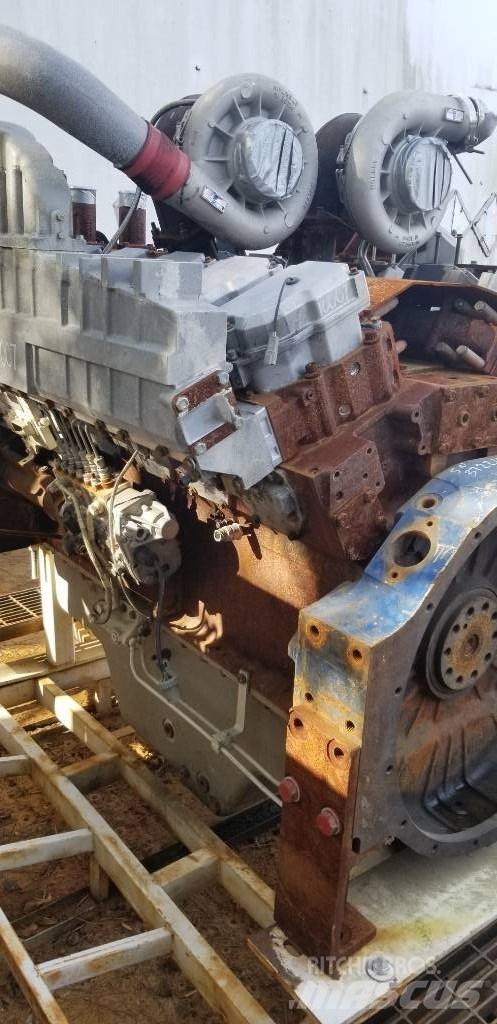Cummins QST30 Kiti naudoti statybos komponentai
