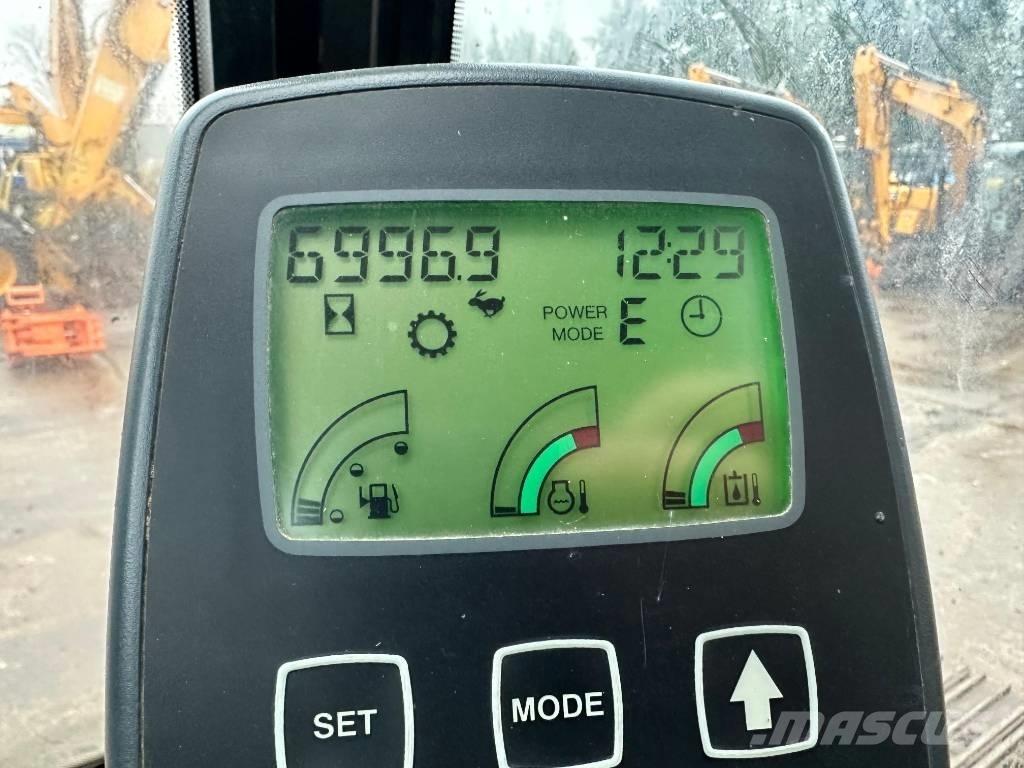 JCB JZ 255 LC Vikšriniai ekskavatoriai