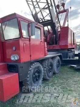 Manitowoc 3900 T Visureigiai kranai