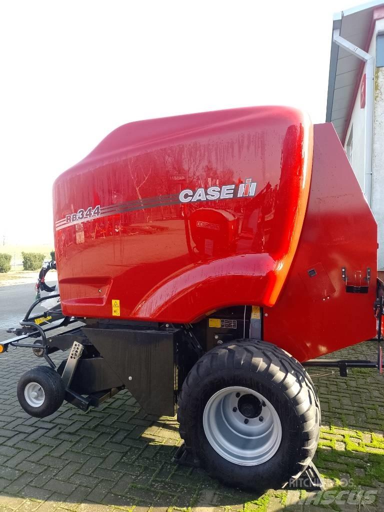 Case IH RB 344 Ritinių presai