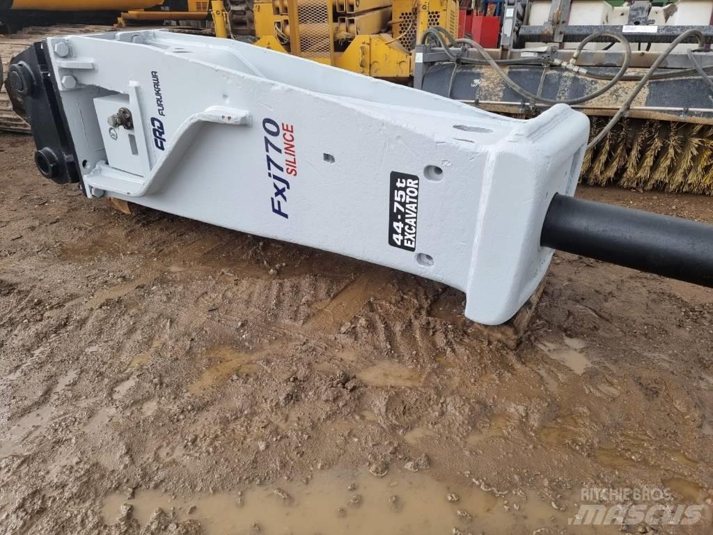 Furukawa FXH 770 Hidrauliniai kūjai / Trupintuvai
