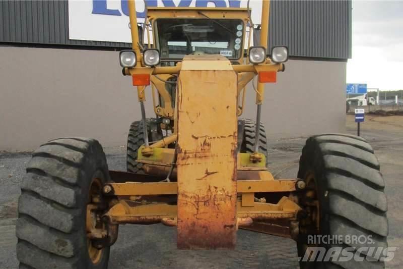 CAT 140H Greideriai