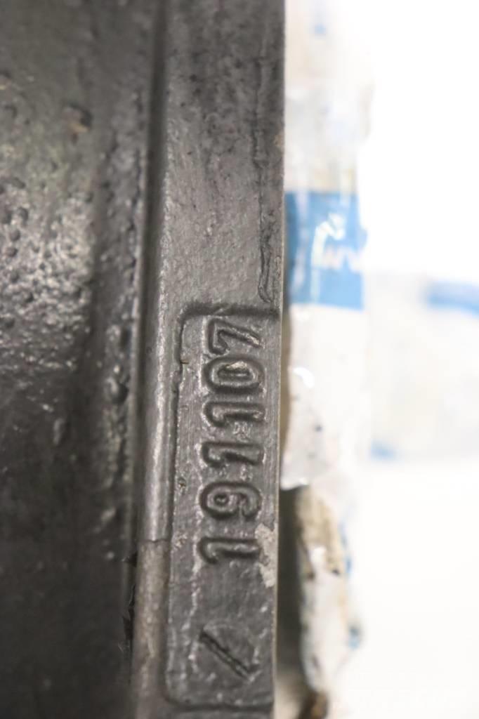 Volvo L 120 G Naudoti ratiniai krautuvai