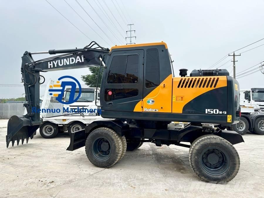 Hyundai 150W-9 Ratiniai ekskavatoriai