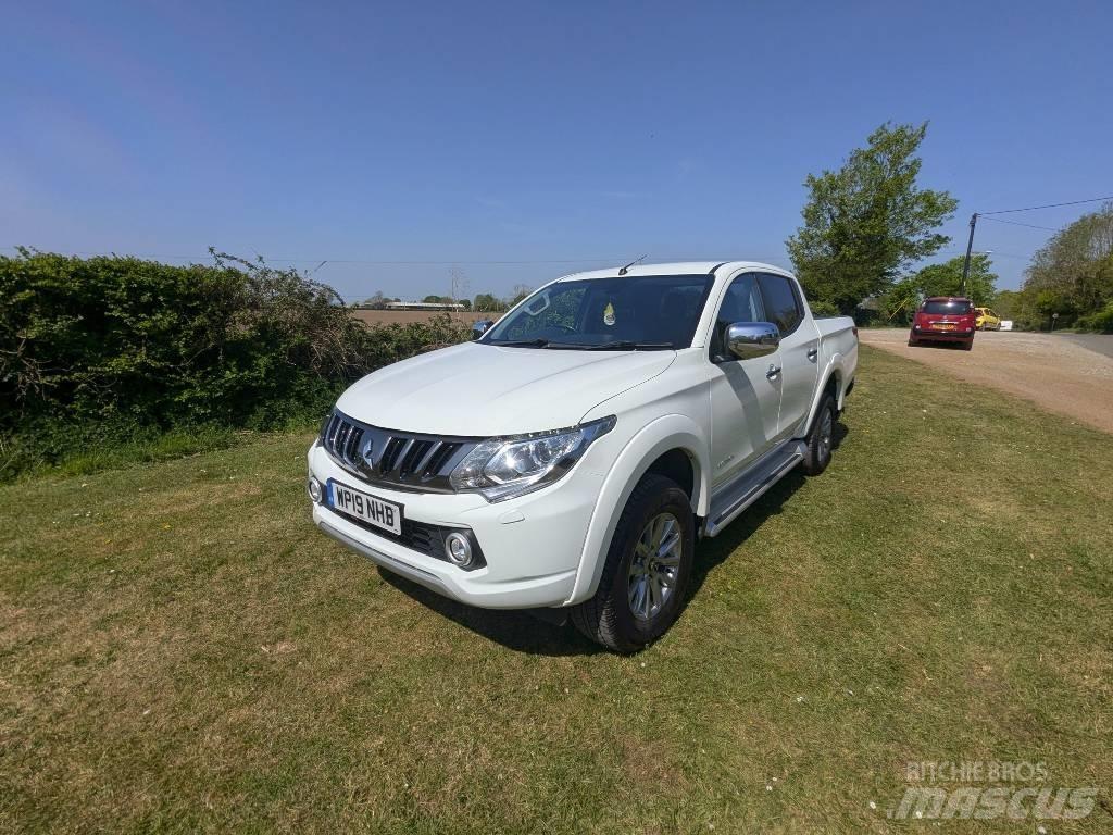 Mitsubishi L 200 Pikapai / Bortiniai sunkvežimiai