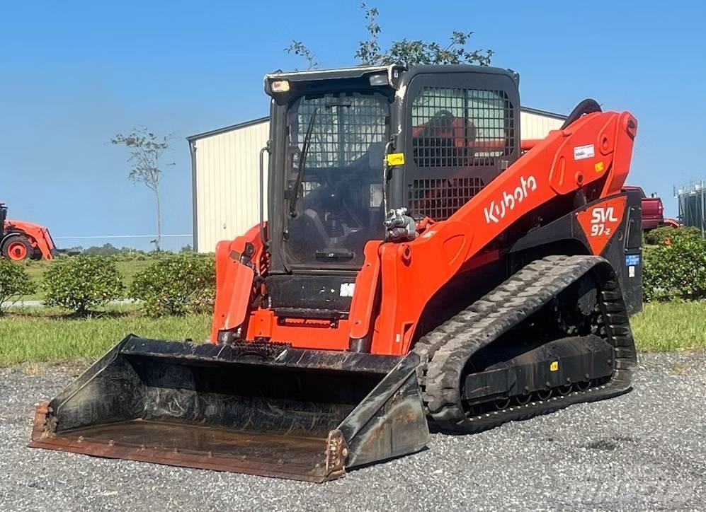 Kubota SVL 97-2 Krautuvai su šoniniu pasukimu