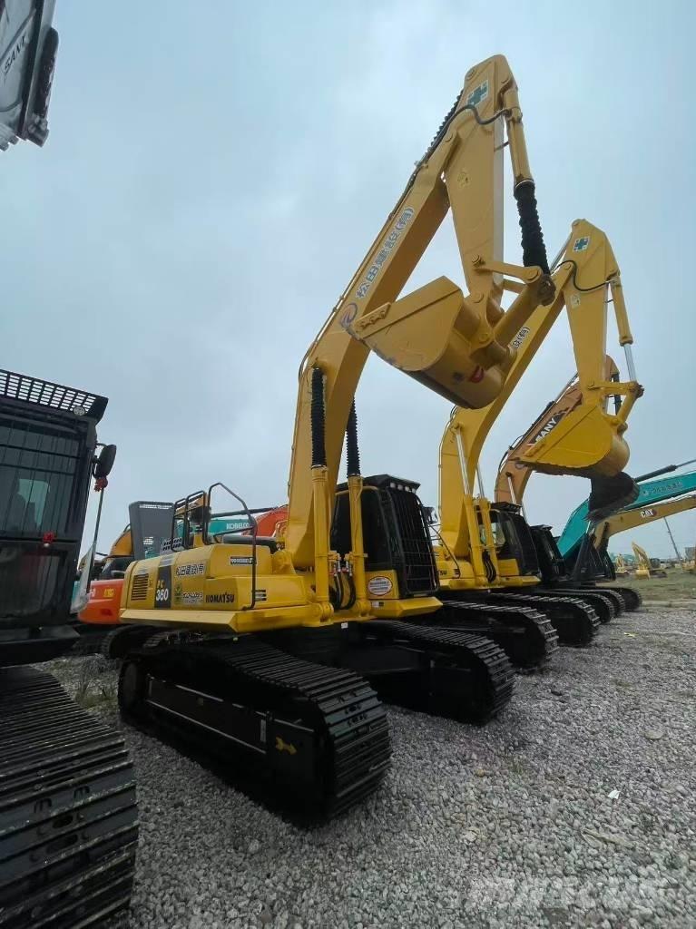Komatsu 360 Vikšriniai ekskavatoriai