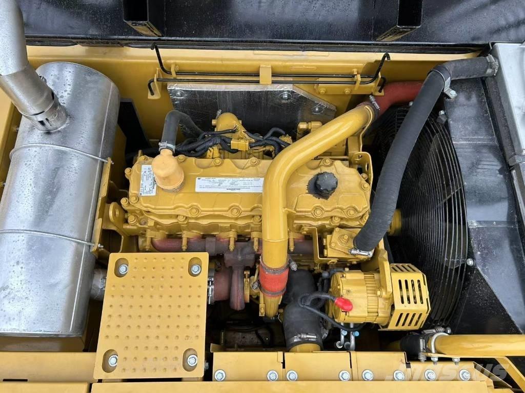 CAT 329 D Vikšriniai ekskavatoriai
