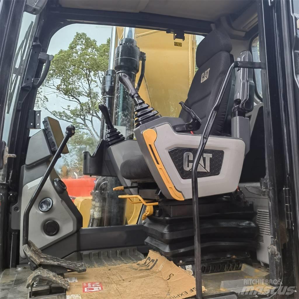 CAT 320 GC Vikšriniai ekskavatoriai