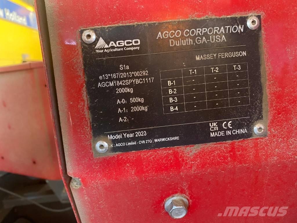 Massey Ferguson 1842 Stačiakampių ryšulių presai