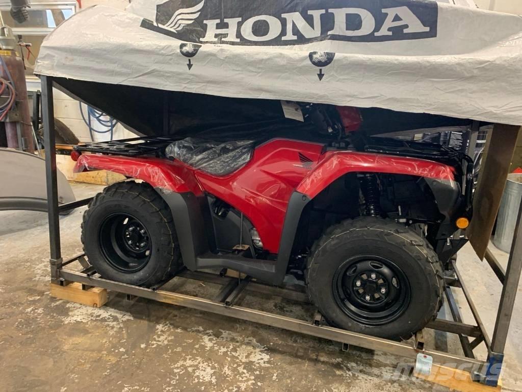 Honda TRX520FM2 Visureigiai