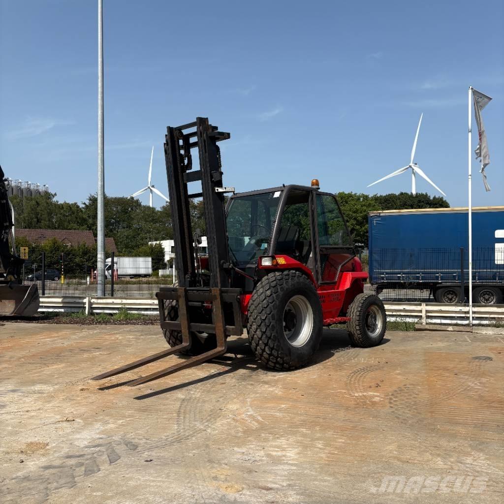 Manitou M 30.4 Visureigiai krautuvai