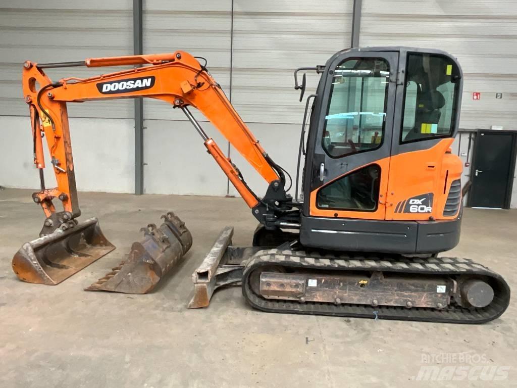 Doosan DX 60 R Mini ekskavatoriai < 7 t
