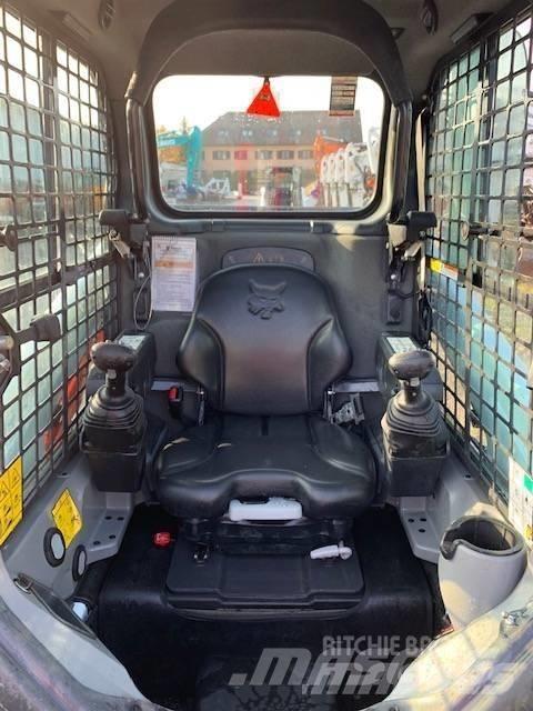 Bobcat S 450 Krautuvai su šoniniu pasukimu