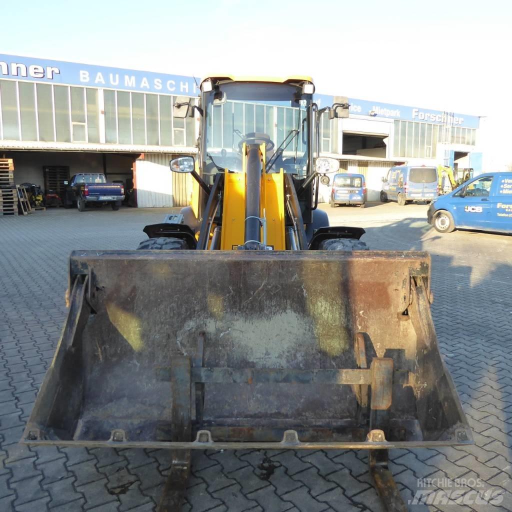 JCB 409 SV Naudoti ratiniai krautuvai