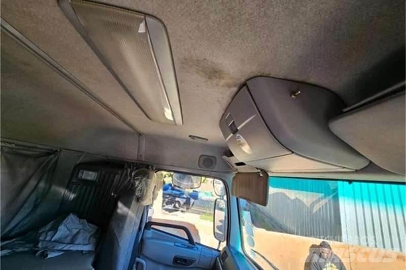 UD TRUCKS QUON Kita
