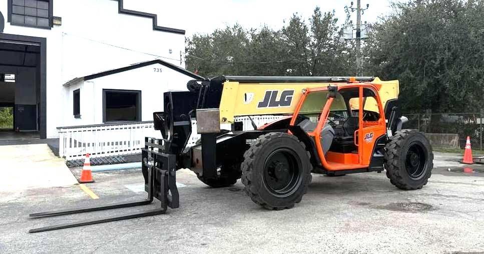JLG 1255 Teleskopiniai krautuvai