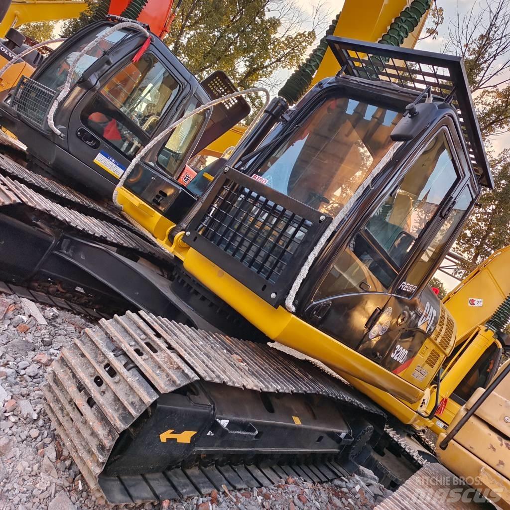 CAT 320 D Vikšriniai ekskavatoriai