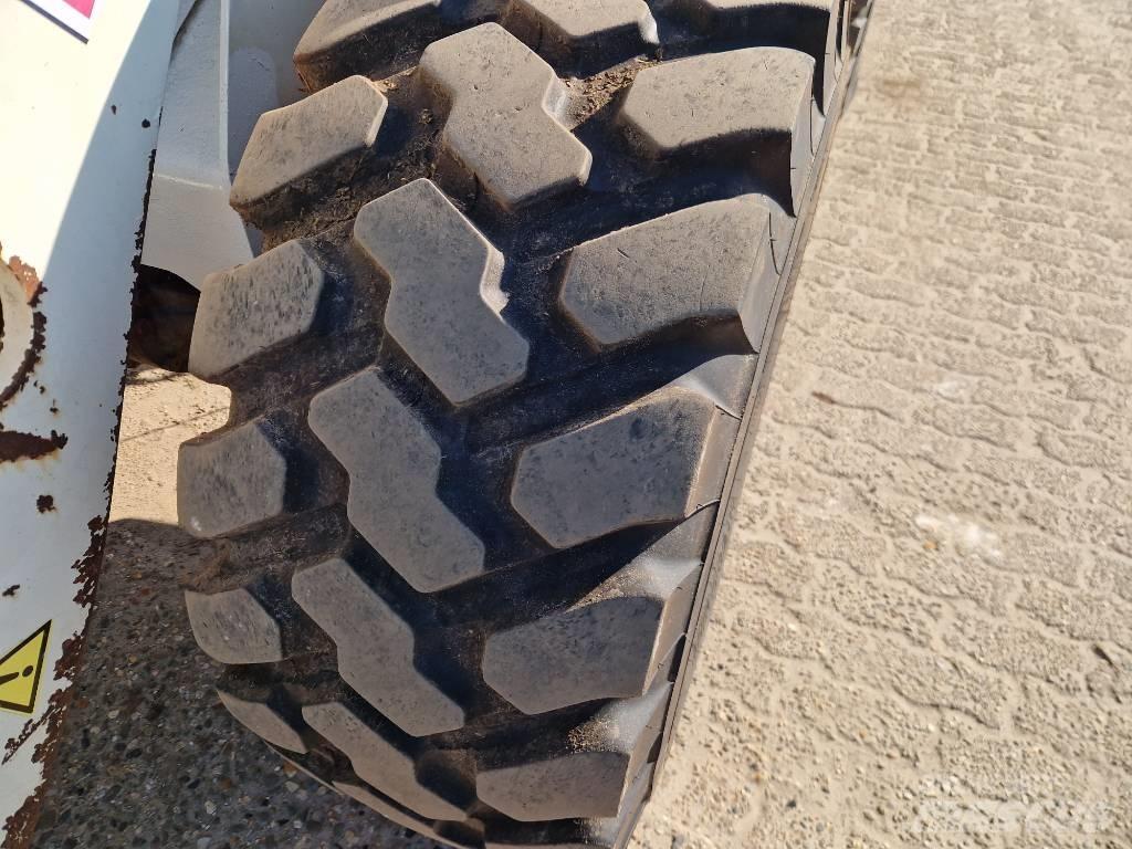 Terex TL 100 Naudoti ratiniai krautuvai