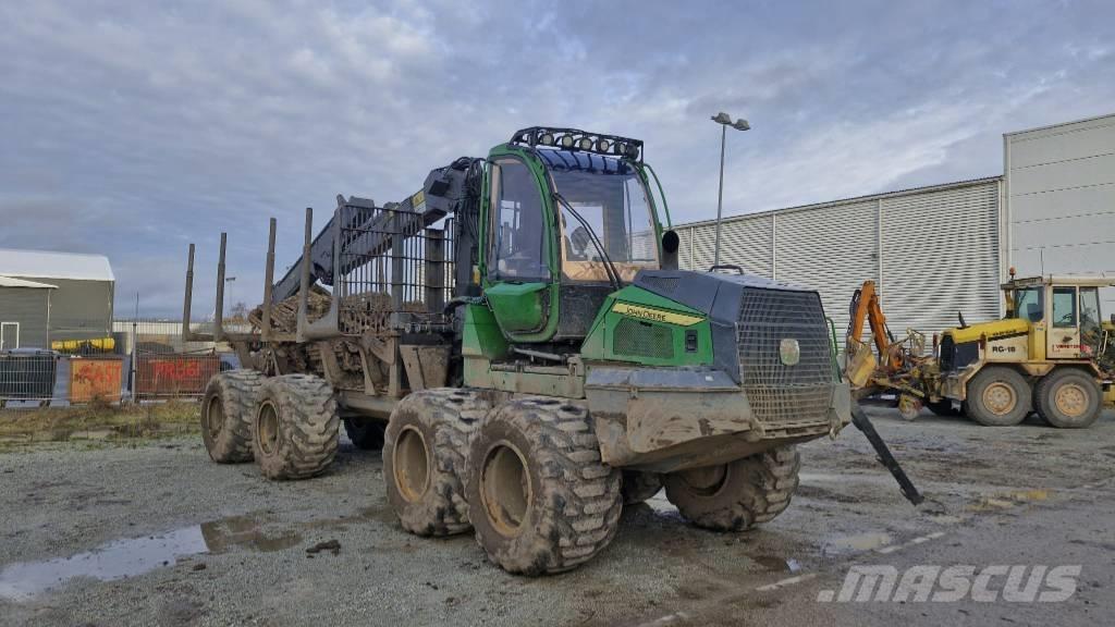 John Deere 1010G Naudoti miškovežiai (Forvarderiai)
