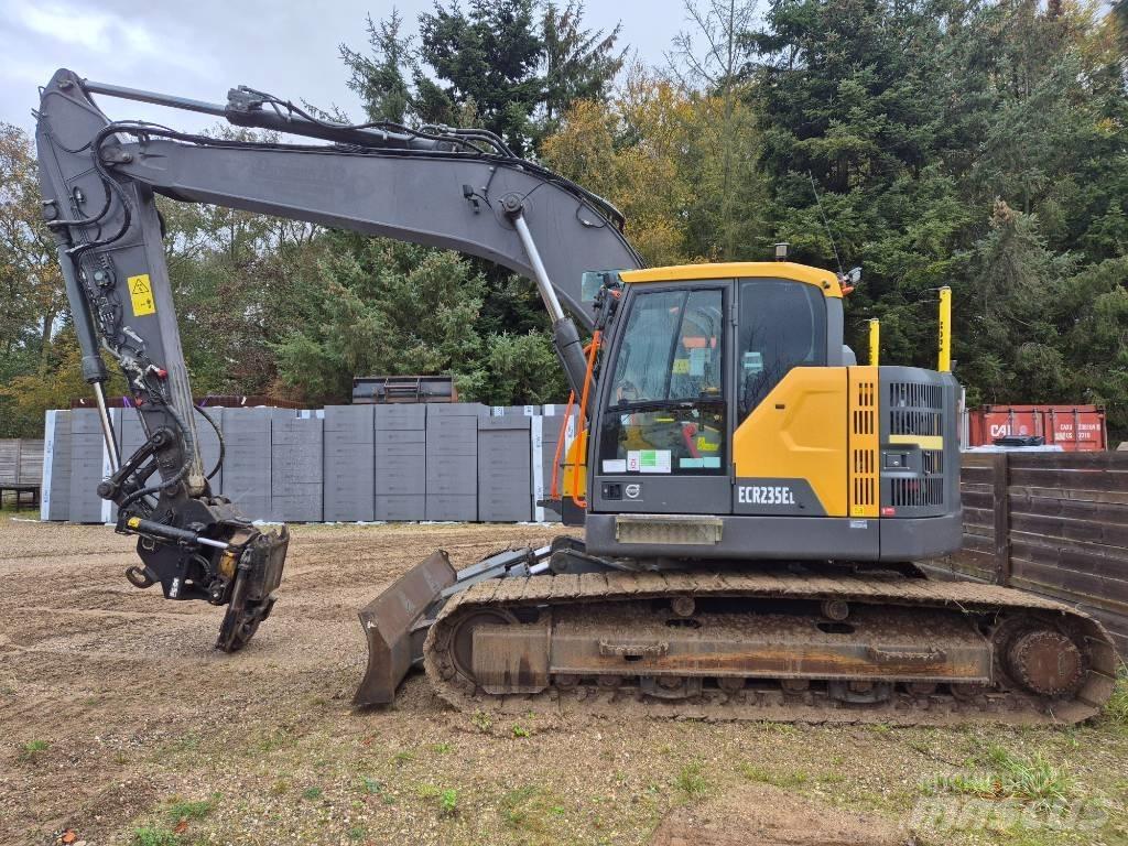 Volvo ECR235EL Vikšriniai ekskavatoriai