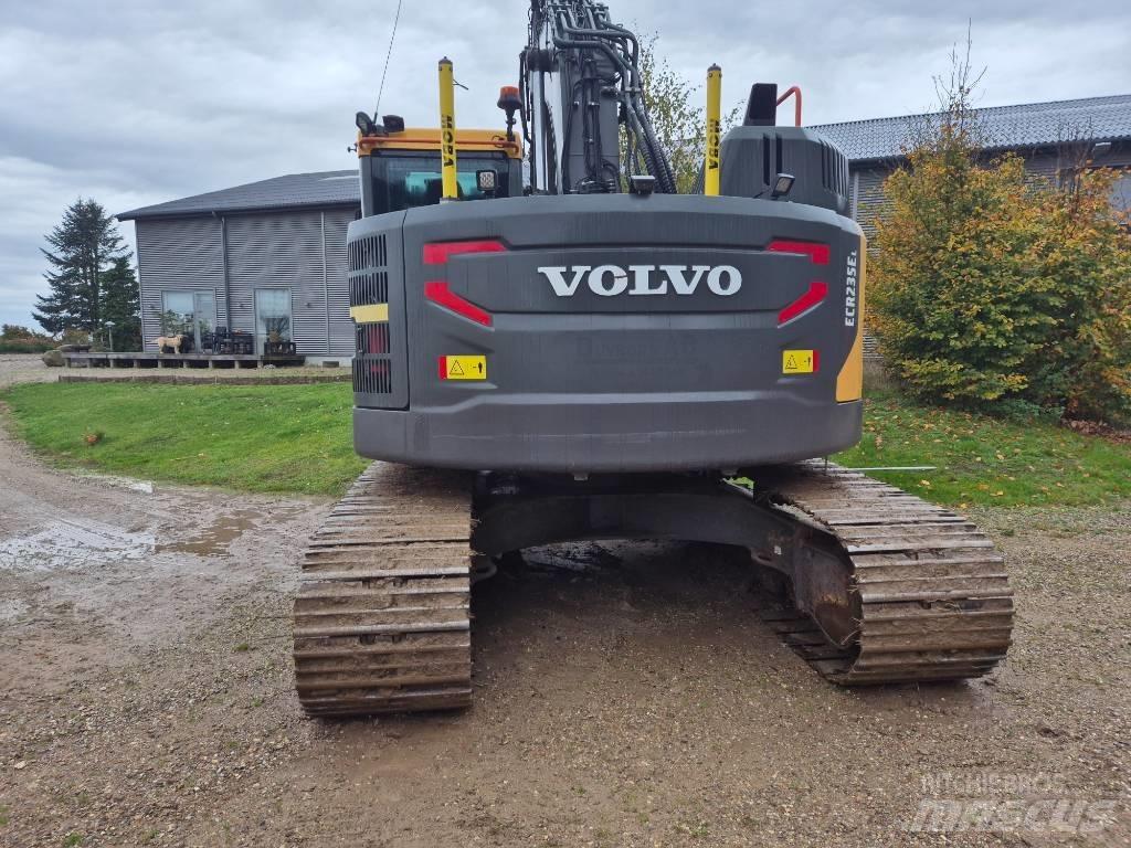 Volvo ECR235EL Vikšriniai ekskavatoriai