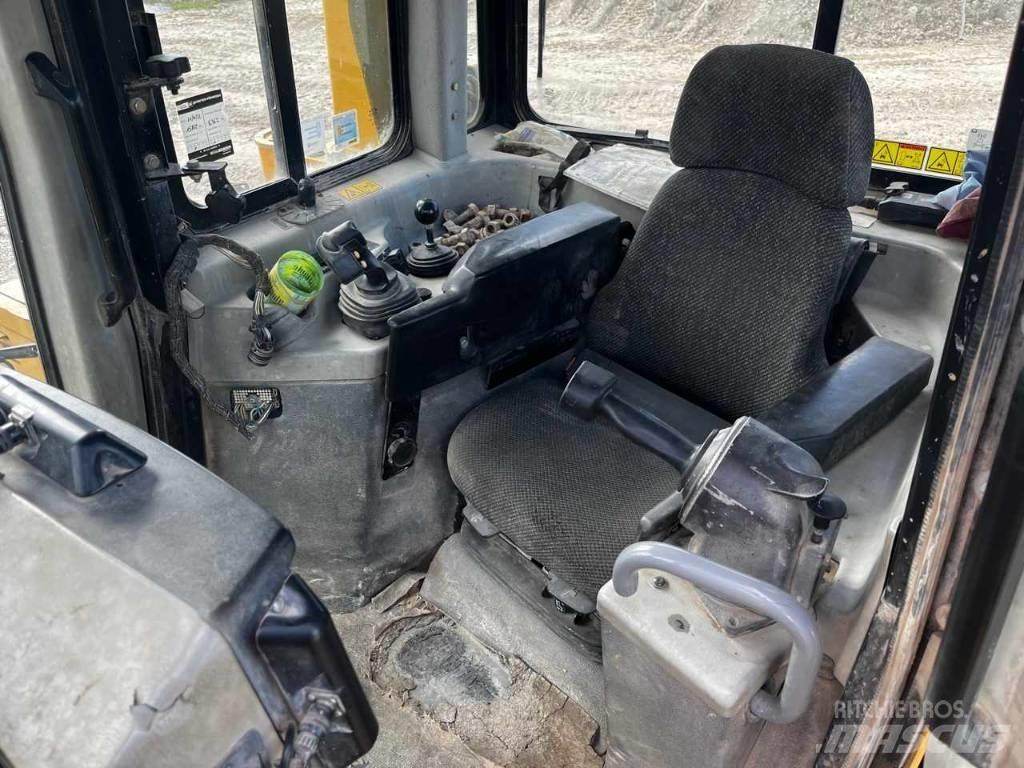 CAT D 6 T LGP Vikšriniai buldozeriai