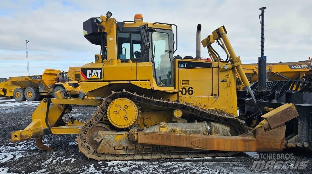CAT D 6 T XL Vikšriniai buldozeriai