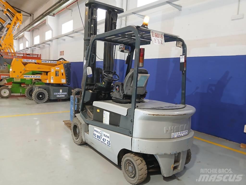 Nissan GQ02 L 30 CU Elektriniai šakiniai krautuvai