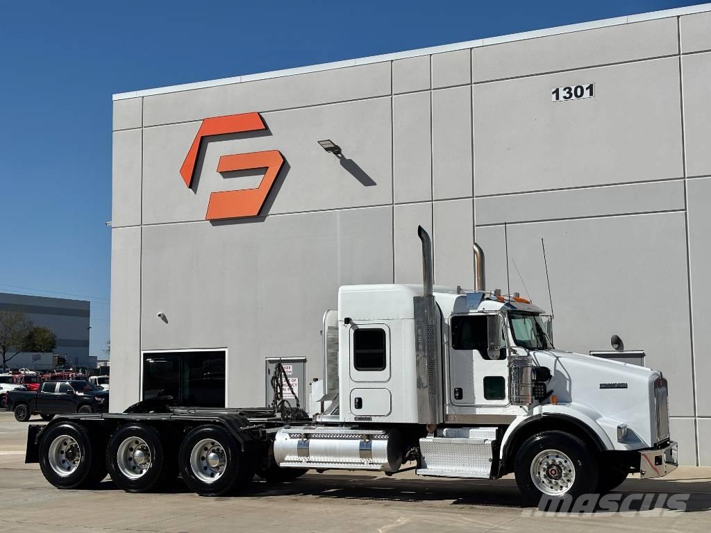 Kenworth T800 Naudoti vilkikai