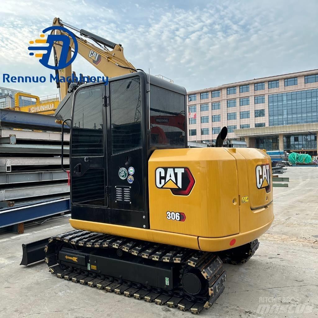 CAT 306E with rubber Mini ekskavatoriai < 7 t