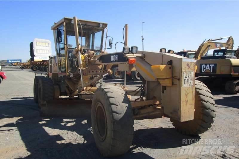 CAT 160H Greideriai