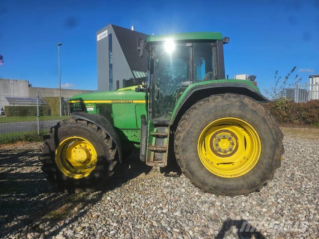 John Deere 6910 Traktoriai